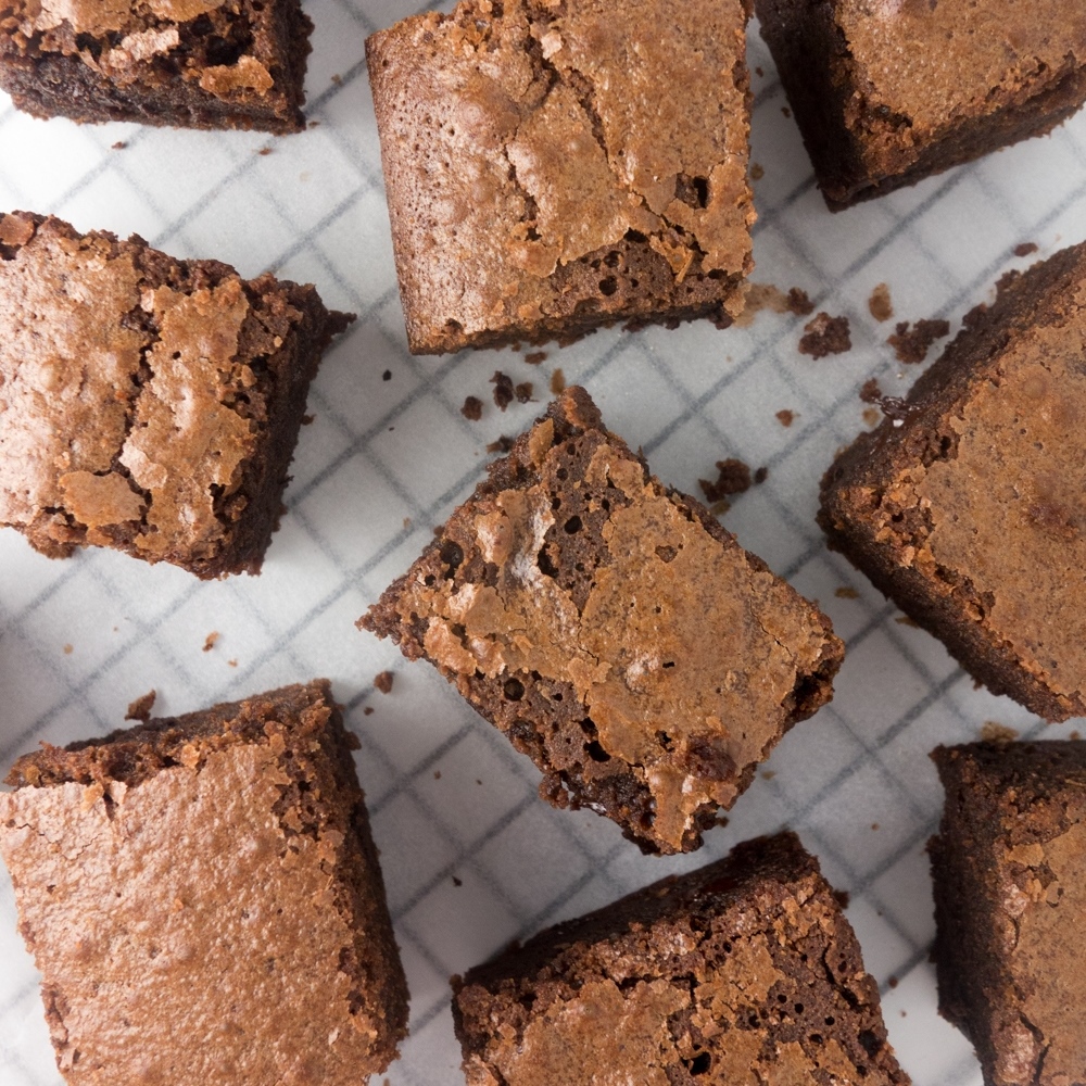 Ultimate Chewy Chocolate Brownies - A Dash of Ginger