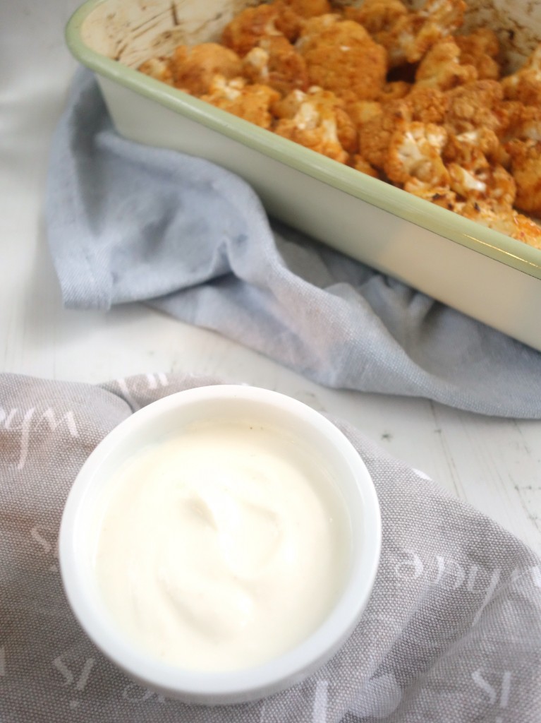healthy-garlic-yoghurt-dip-recipe